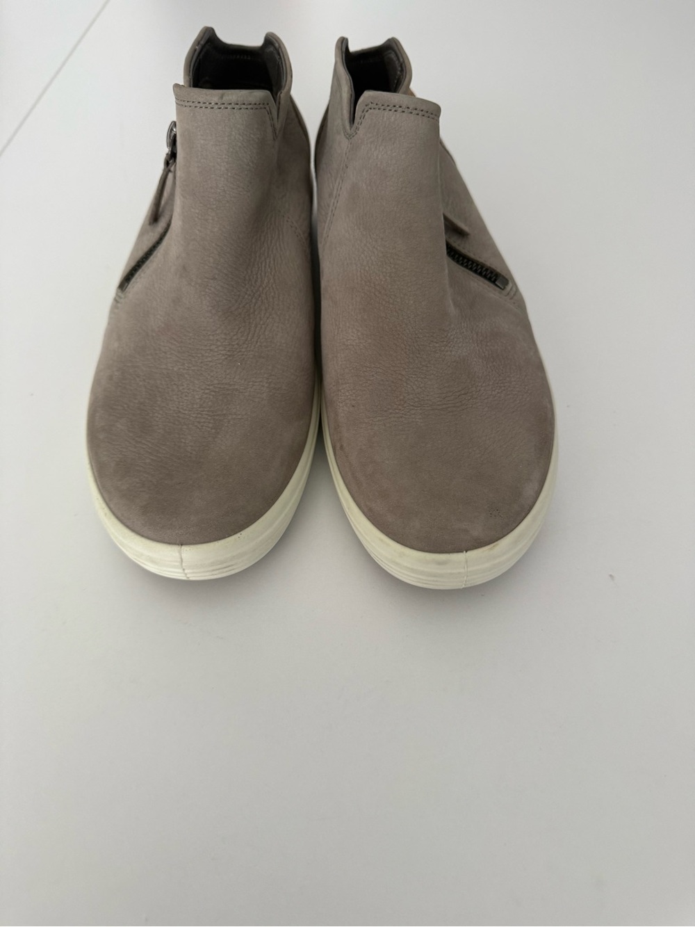 Ecco Women’s Soft 7 Liw side zip booties size 11W 42EU Grey Leather 
/Nubuck - Picture 12 of 14